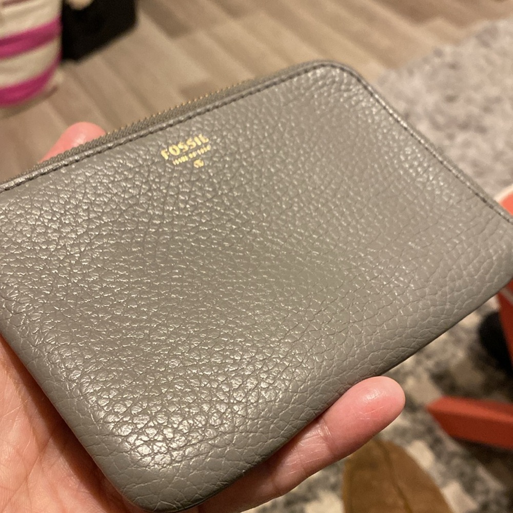 Fossil Wristlet Gray Color With Fringe - image 6